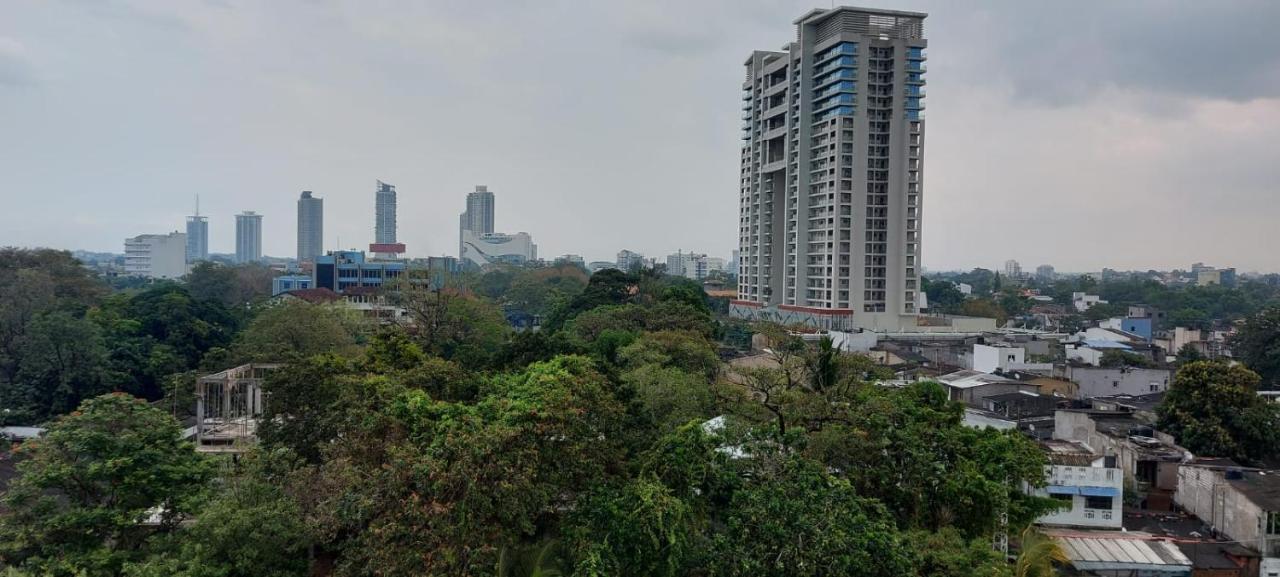 Jays Guest - Rajagiriya Colombo Exterior foto